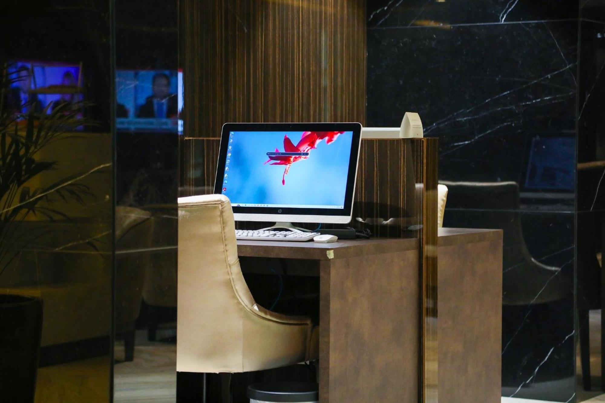 Crowne Plaza Kuwait Al Thuraya City By Ihg Kuveyt Dış mekan fotoğraf