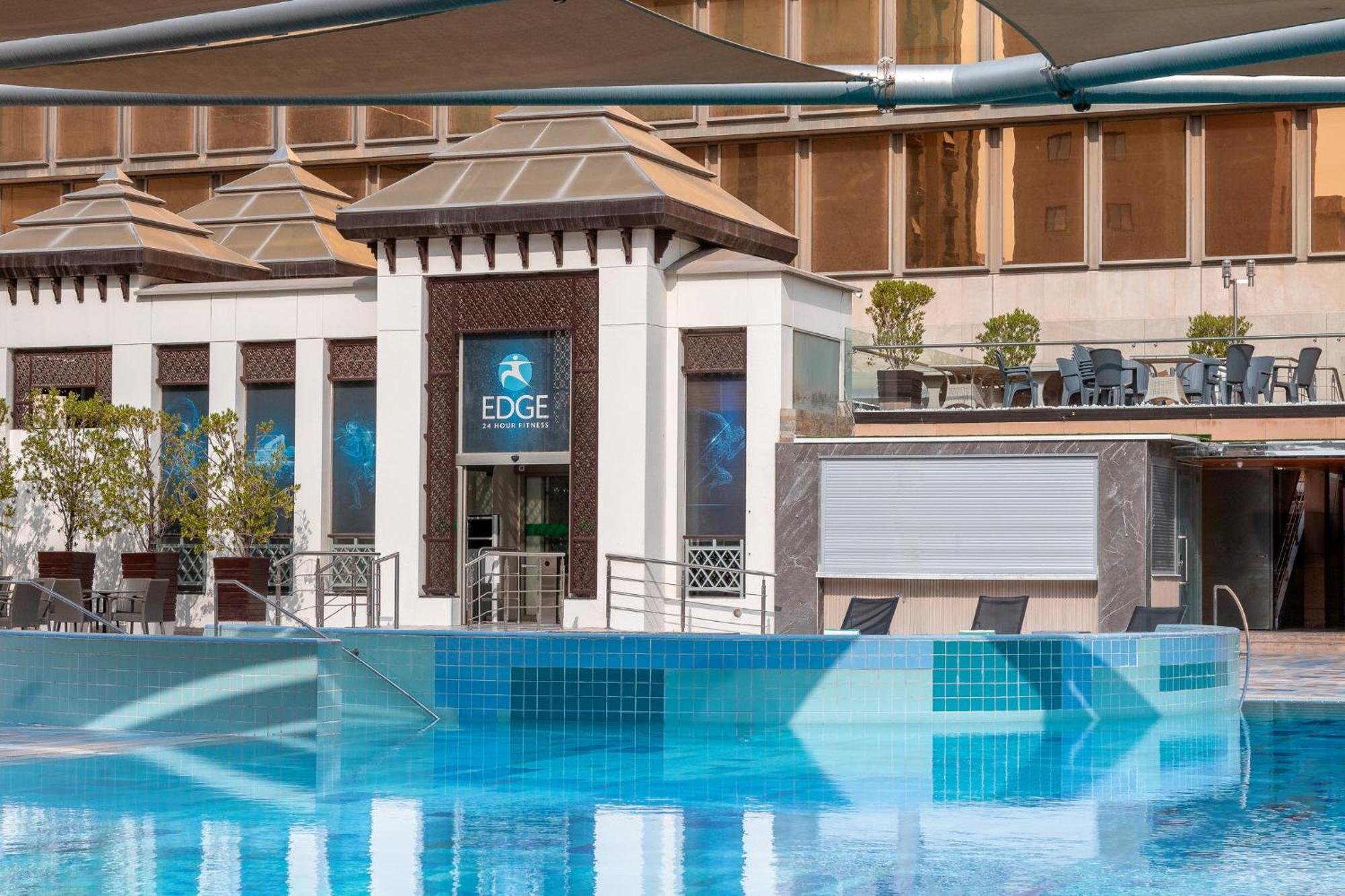 Crowne Plaza Kuwait Al Thuraya City By Ihg Kuveyt Dış mekan fotoğraf